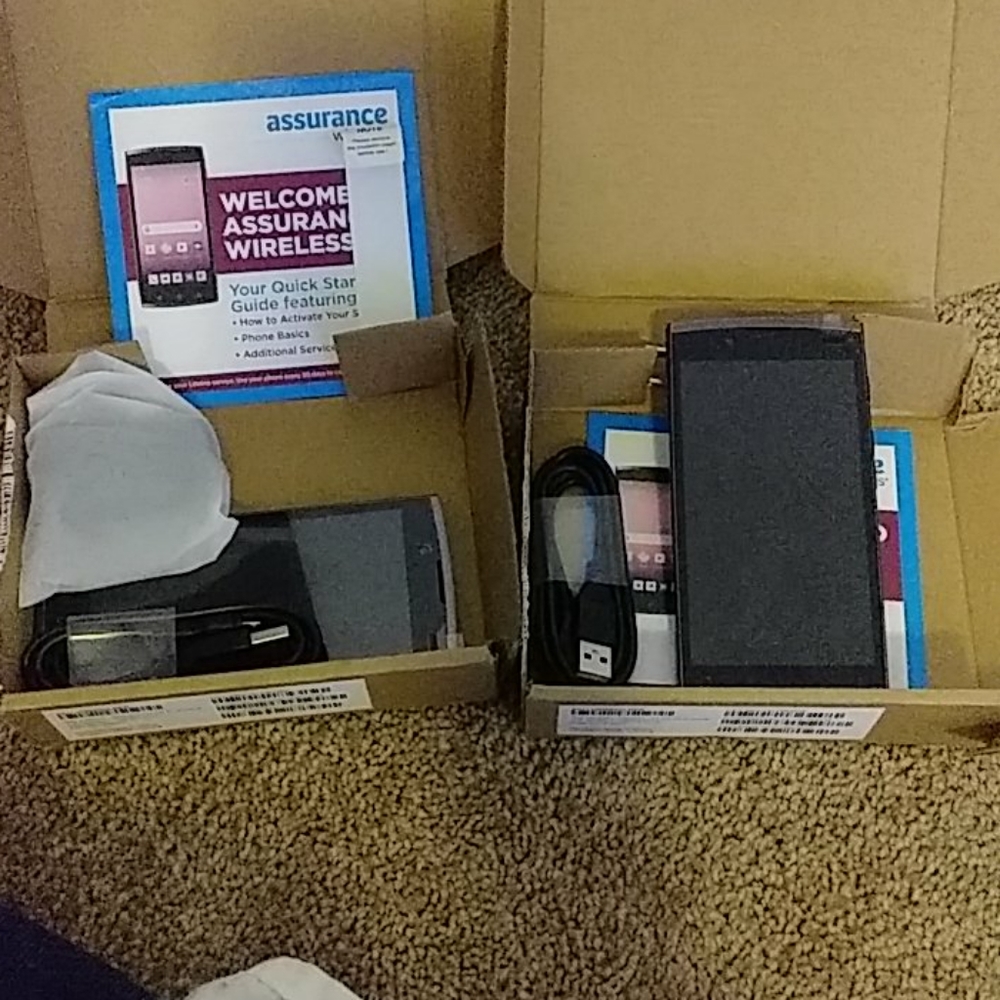 2 phones with unlimited serivce for a year guarant